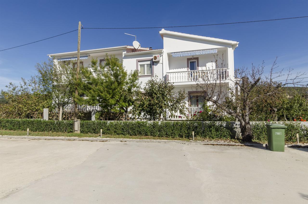 Apartamento Verica Sukošan